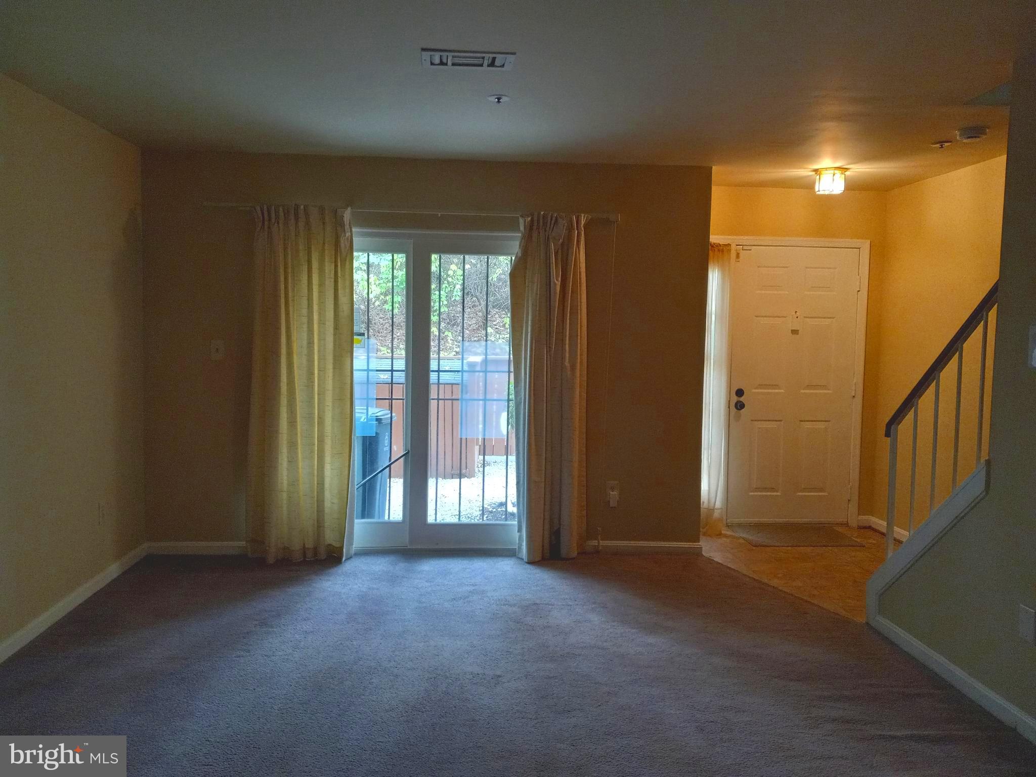 GLENSFORD CONDO - Residential Lease