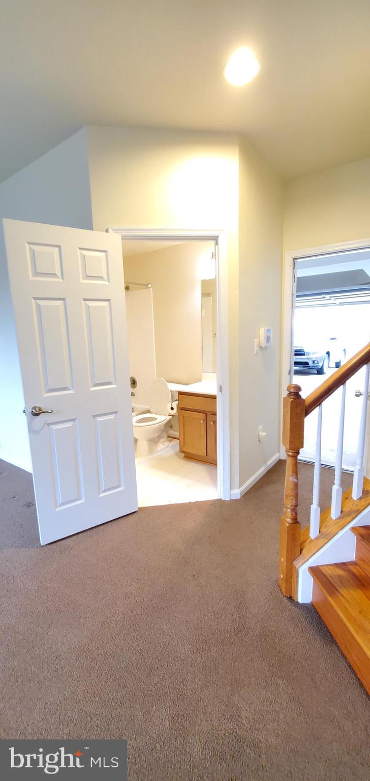 5685 FAIRCLOTH COURT