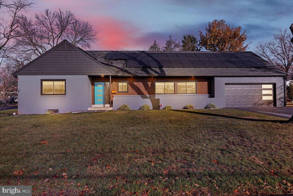 Photo of 185 Stanley Avenue, LANDISVILLE, PA 17538 (MLS # PALA2061118)