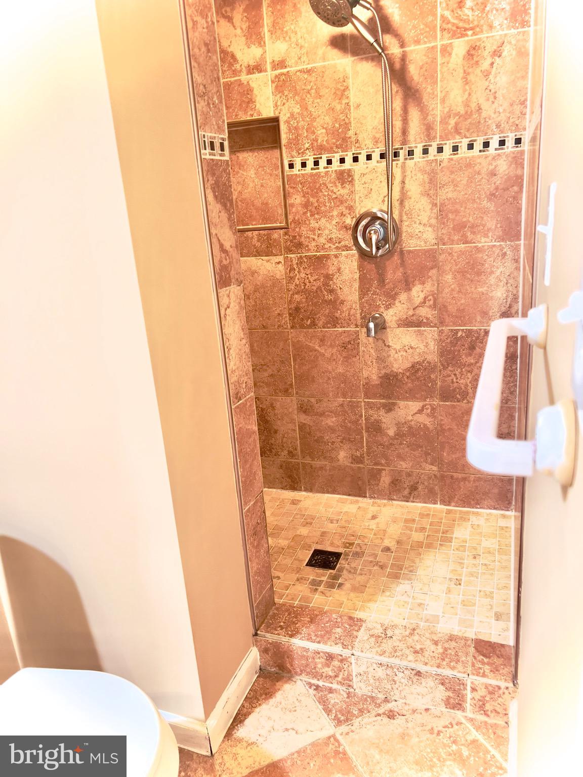 COUNTRYSIDE - Residential Lease