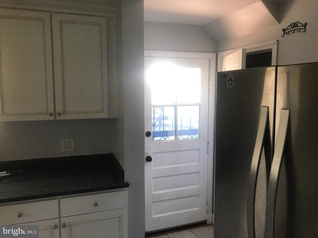 HILLCREST HEIGHTS - Residential Lease