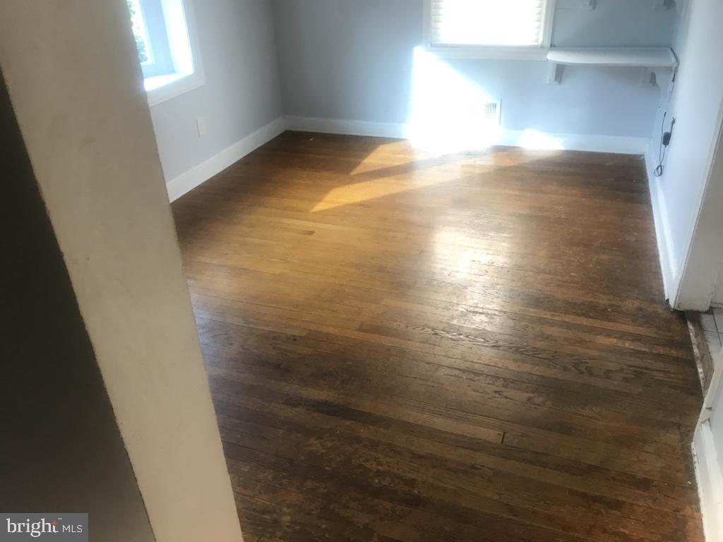 HILLCREST HEIGHTS - Residential Lease