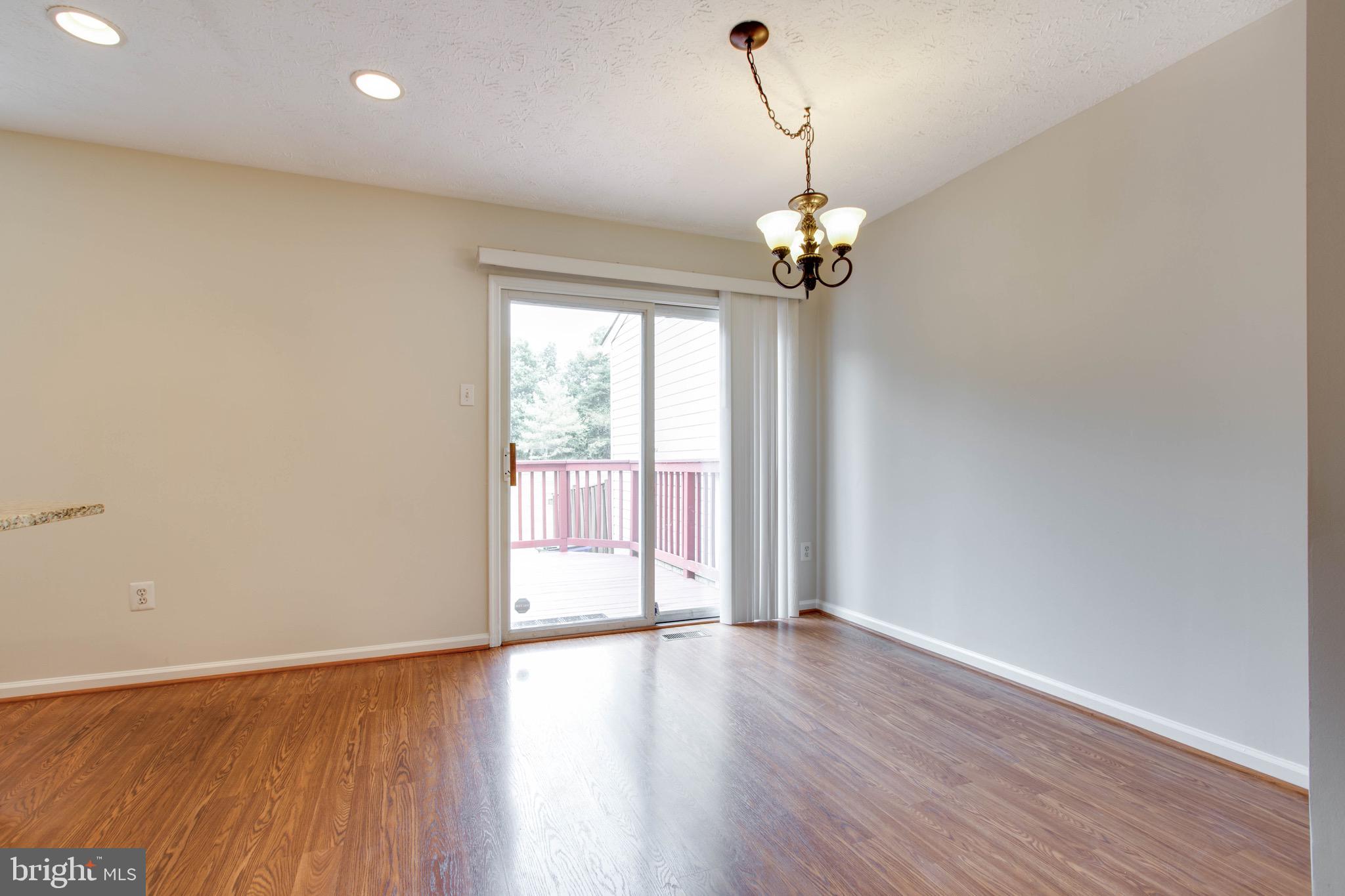 BRIGHTFIELD - Residential Lease