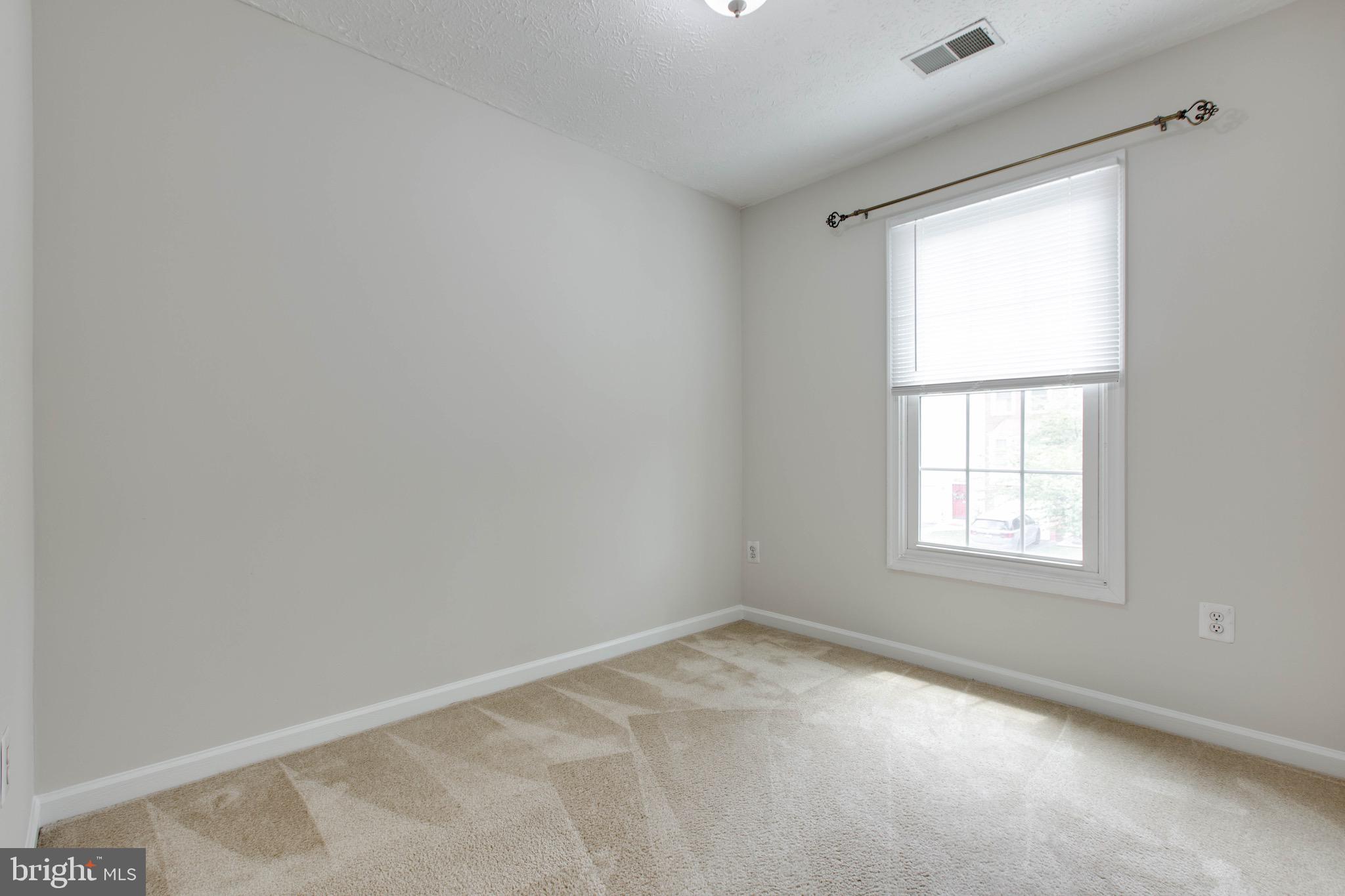 BRIGHTFIELD - Residential Lease