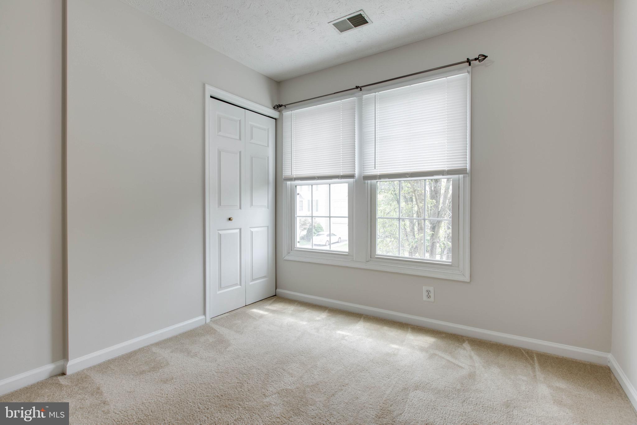 BRIGHTFIELD - Residential Lease