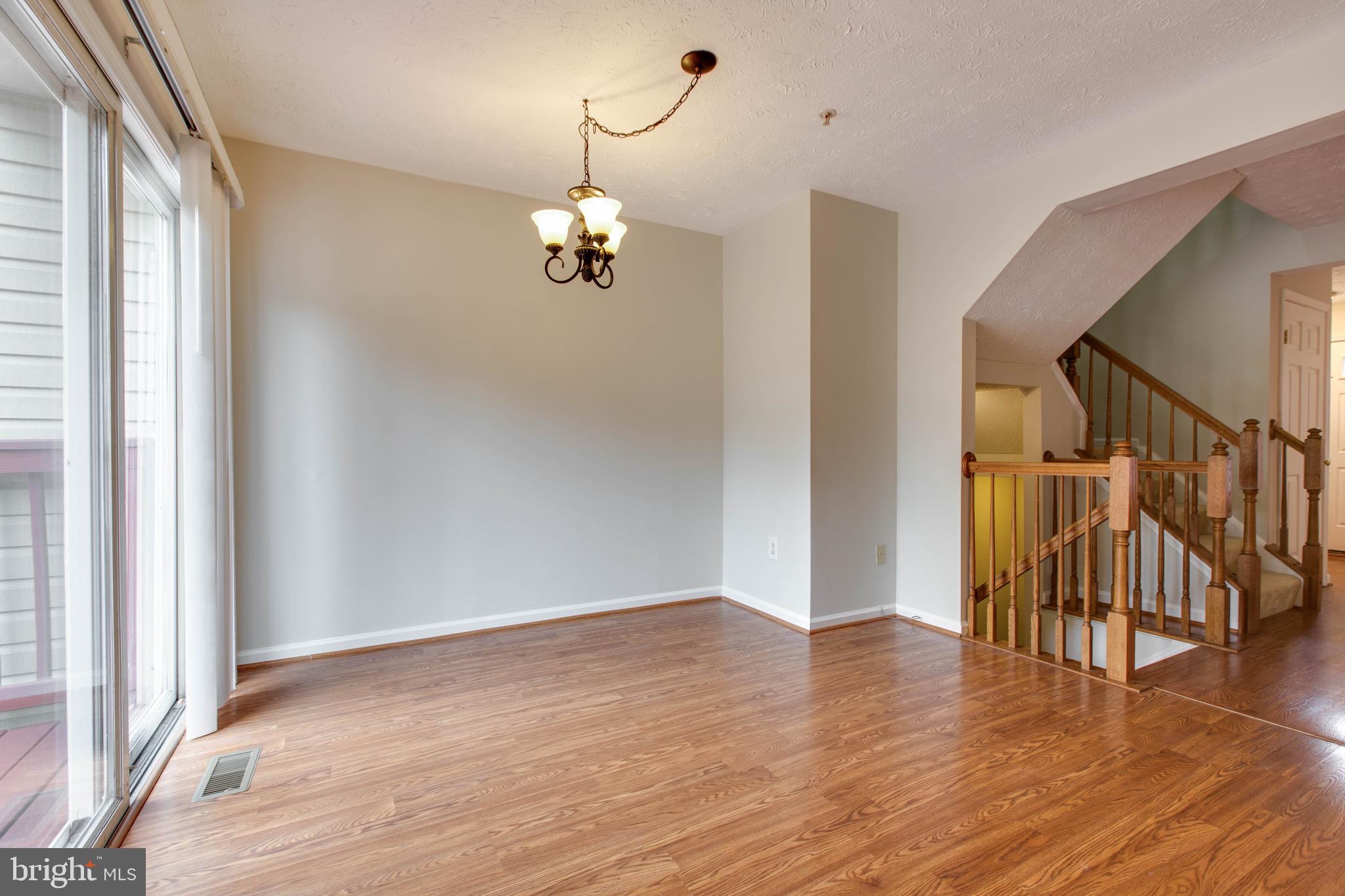 BRIGHTFIELD - Residential Lease