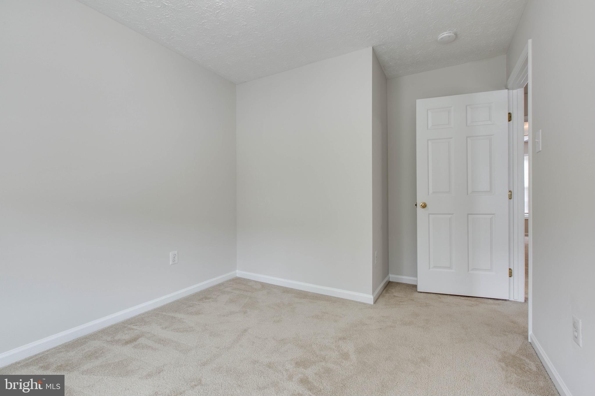 BRIGHTFIELD - Residential Lease