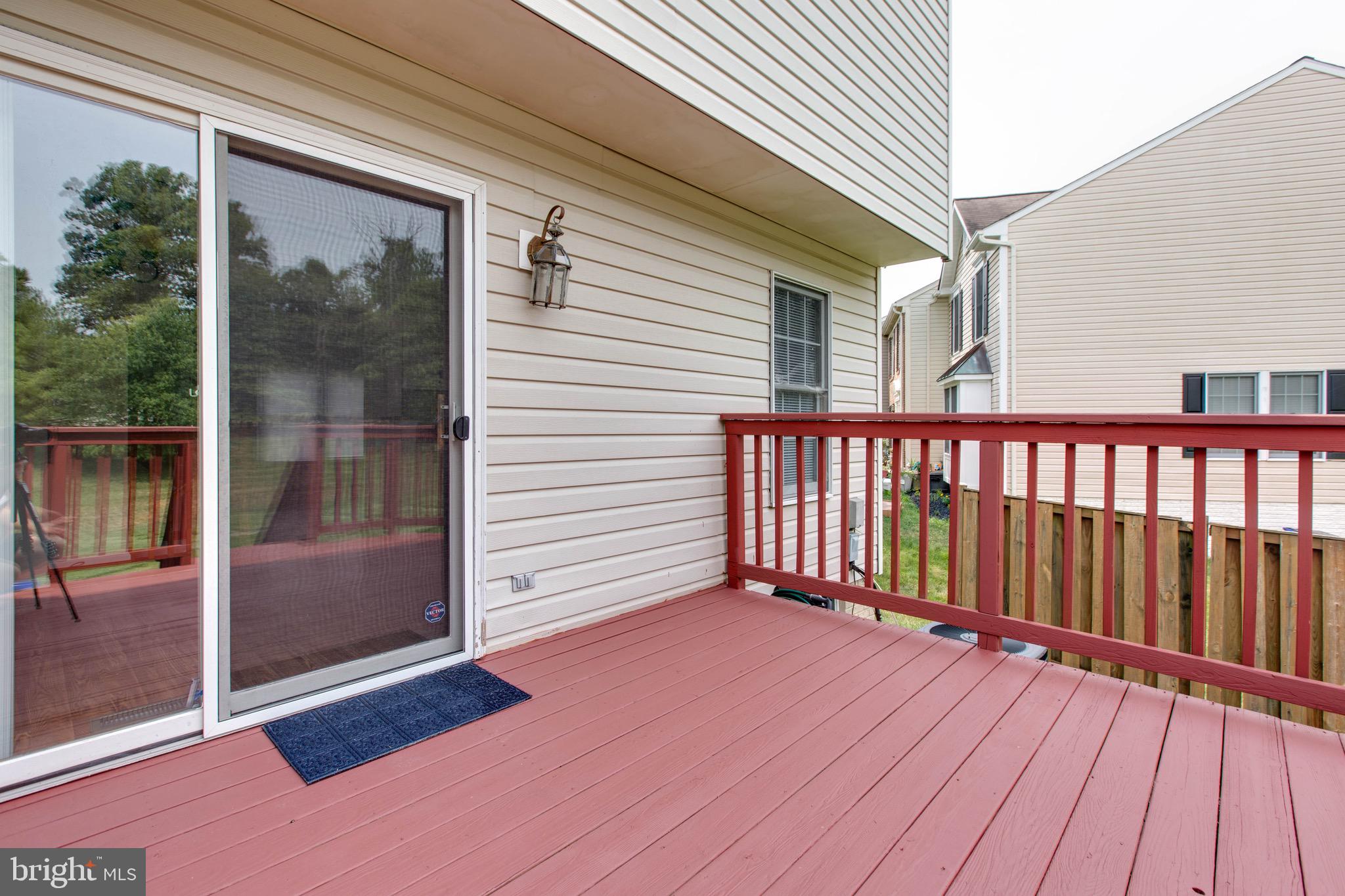 BRIGHTFIELD - Residential Lease