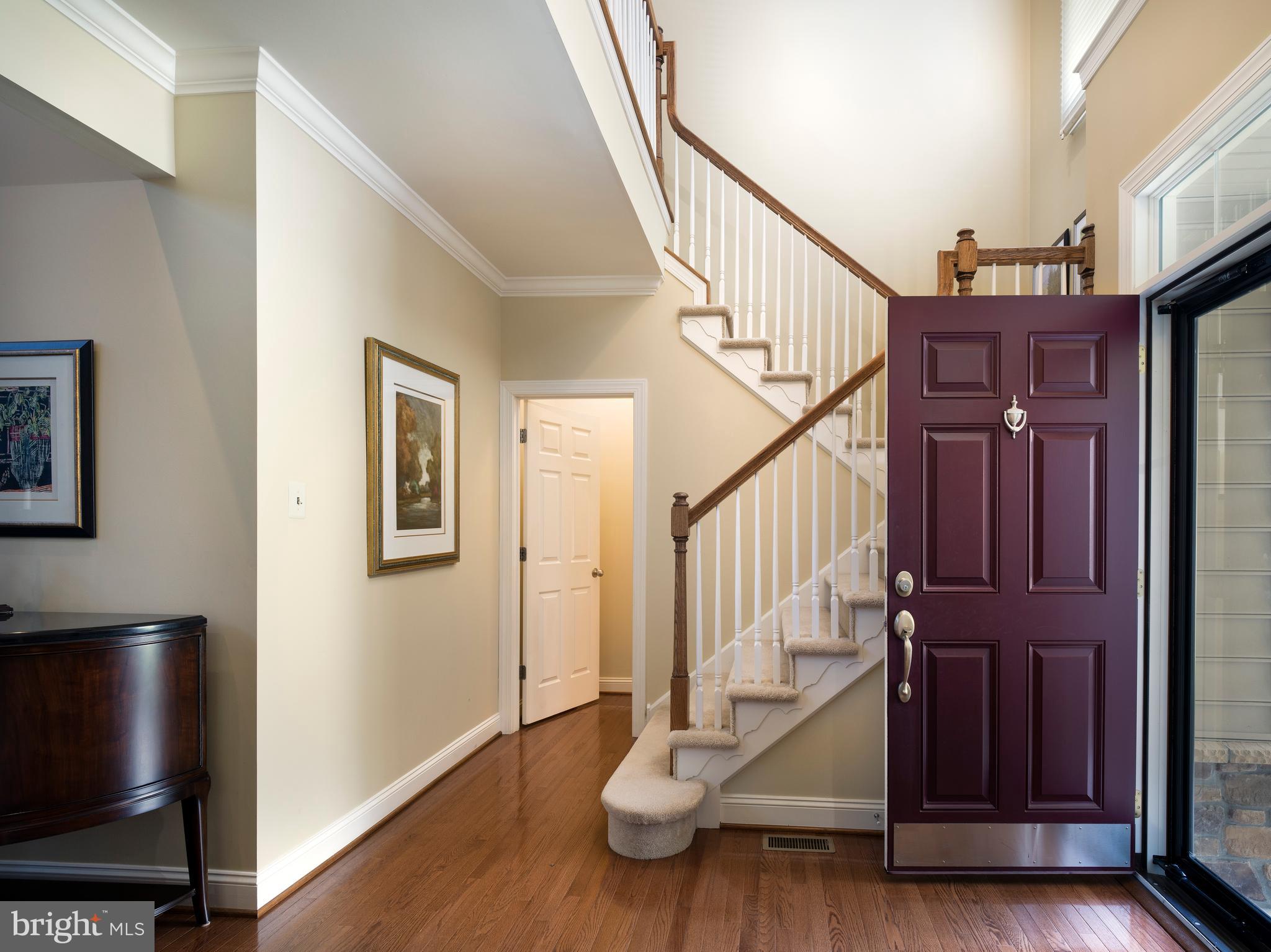 MONTGOMERY WALK - Residential