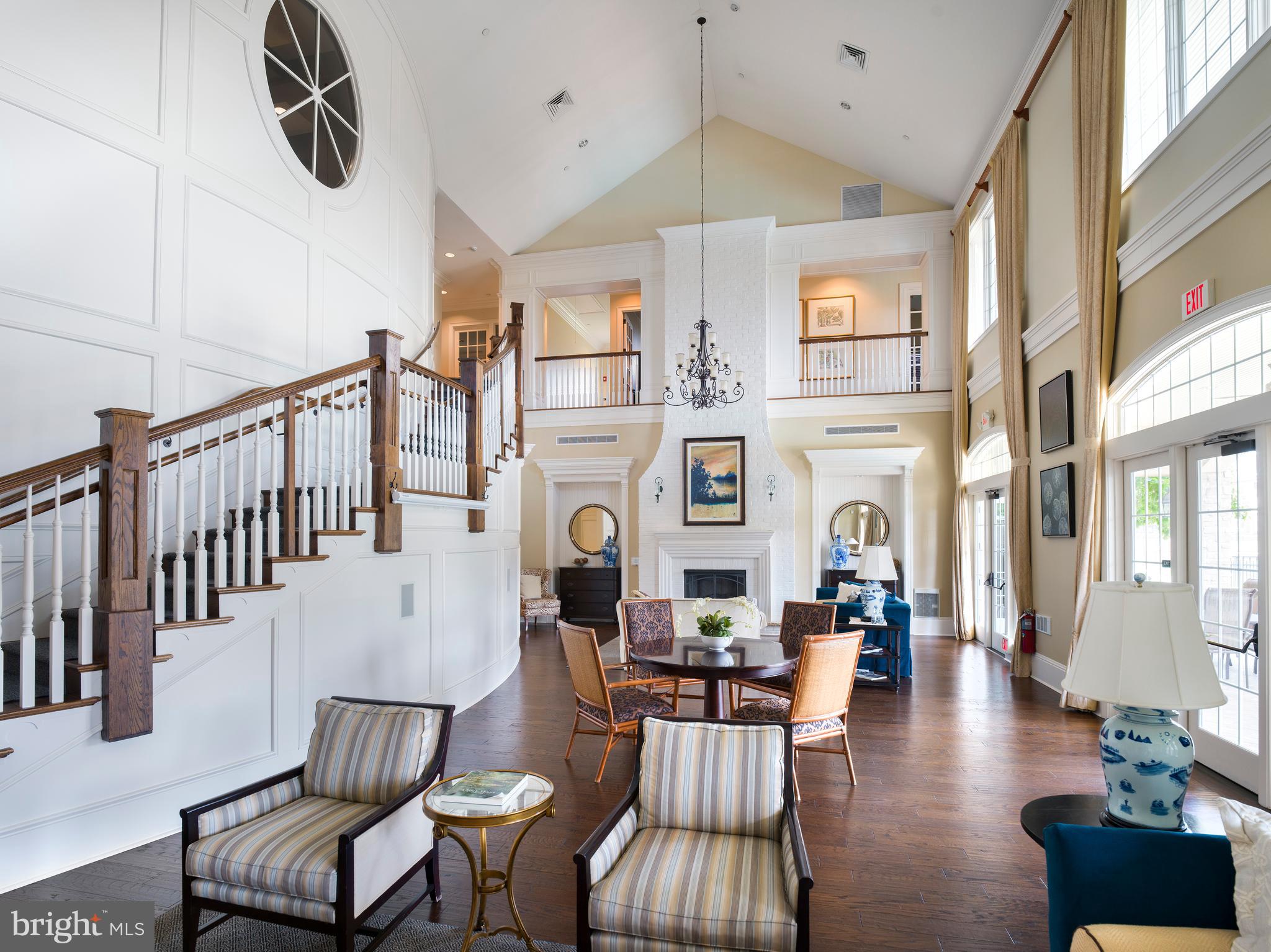 MONTGOMERY WALK - Residential