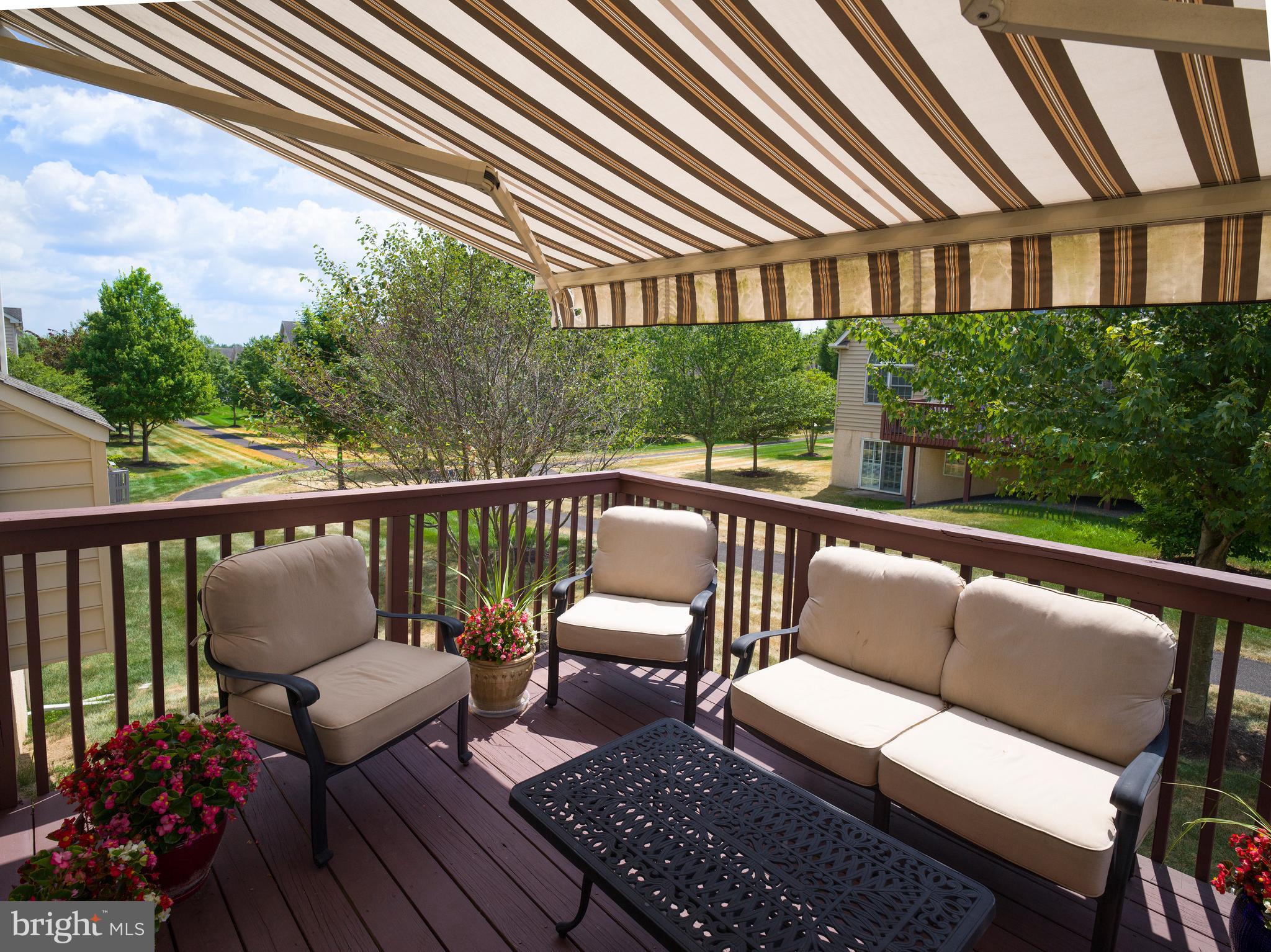 MONTGOMERY WALK - Residential