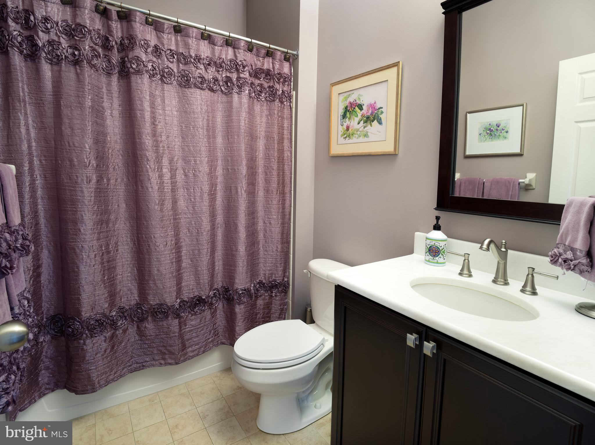 MONTGOMERY WALK - Residential