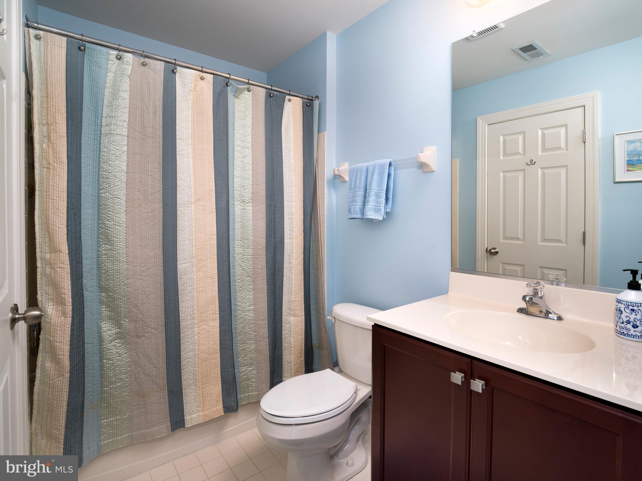 MONTGOMERY WALK - Residential