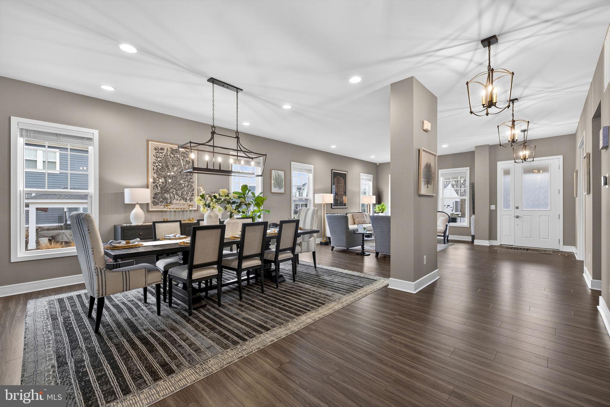 MEADOWBROOK - Residential