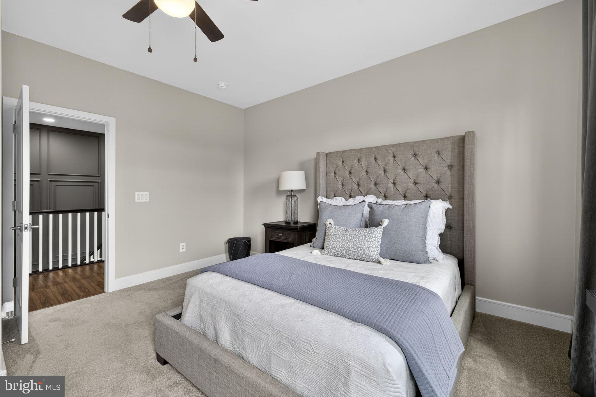 MEADOWBROOK - Residential