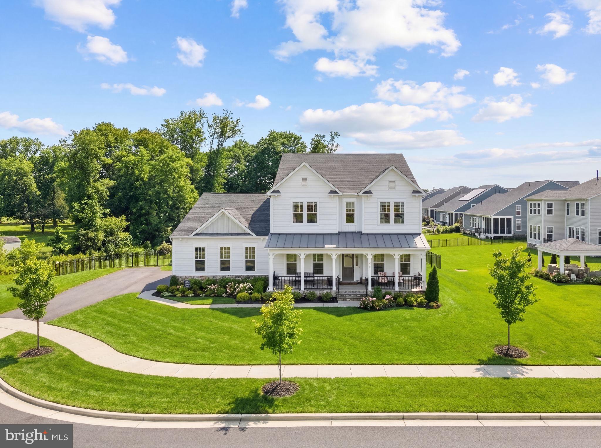 MEADOWBROOK - Residential