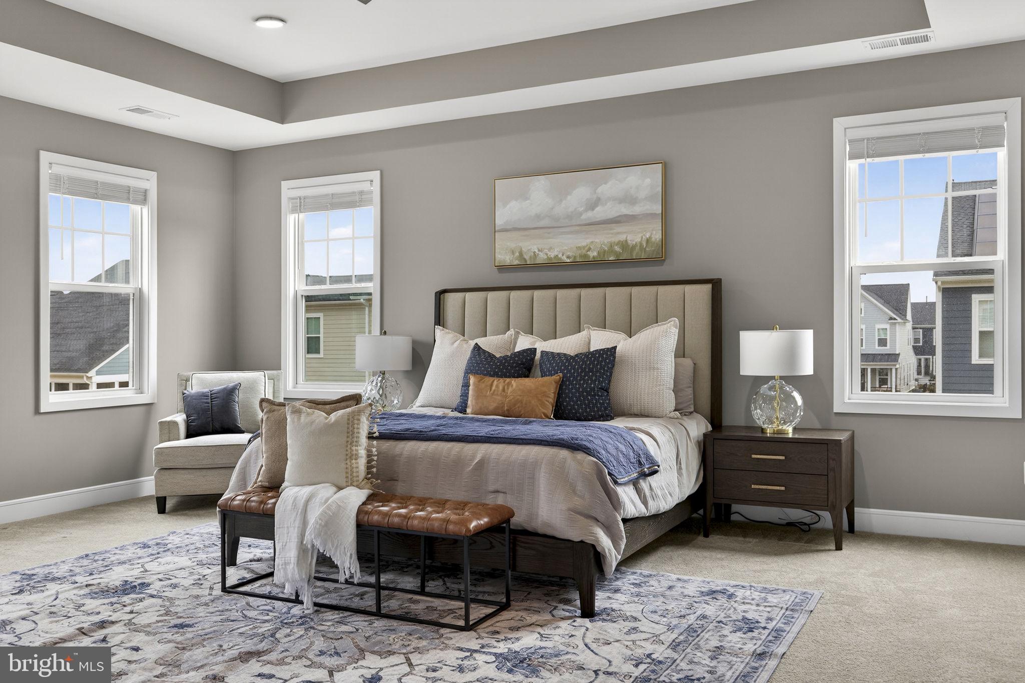 MEADOWBROOK - Residential