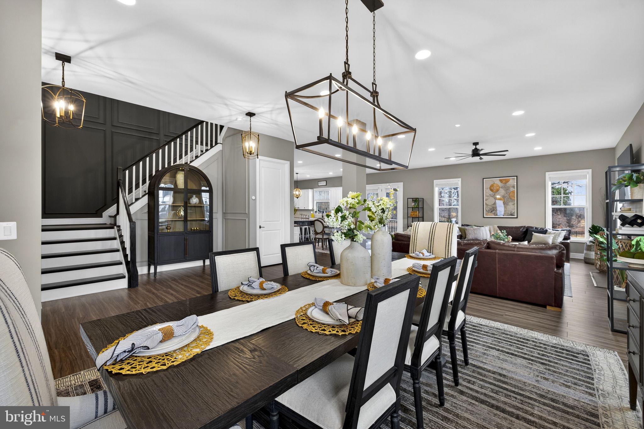 MEADOWBROOK - Residential