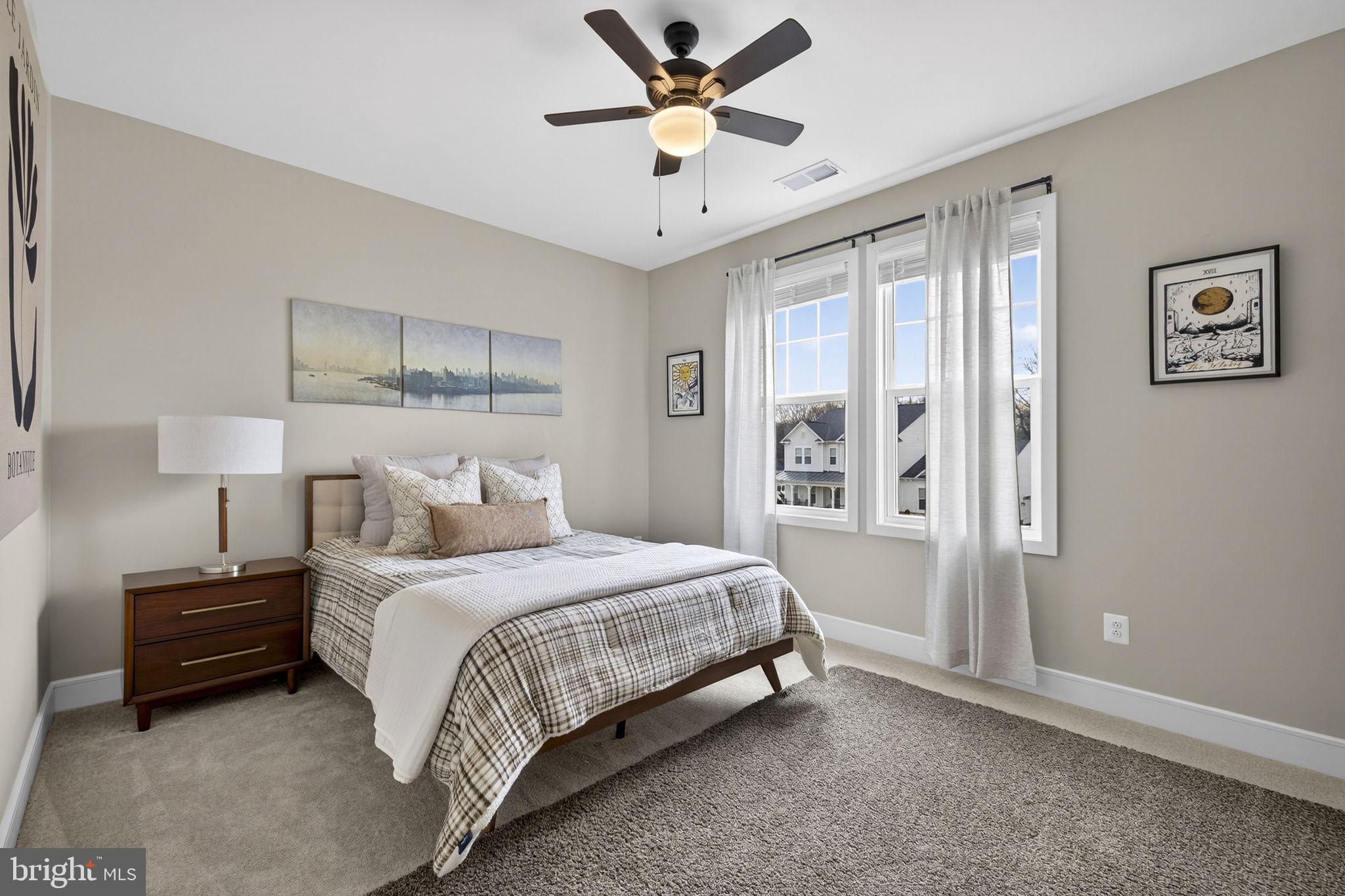 MEADOWBROOK - Residential