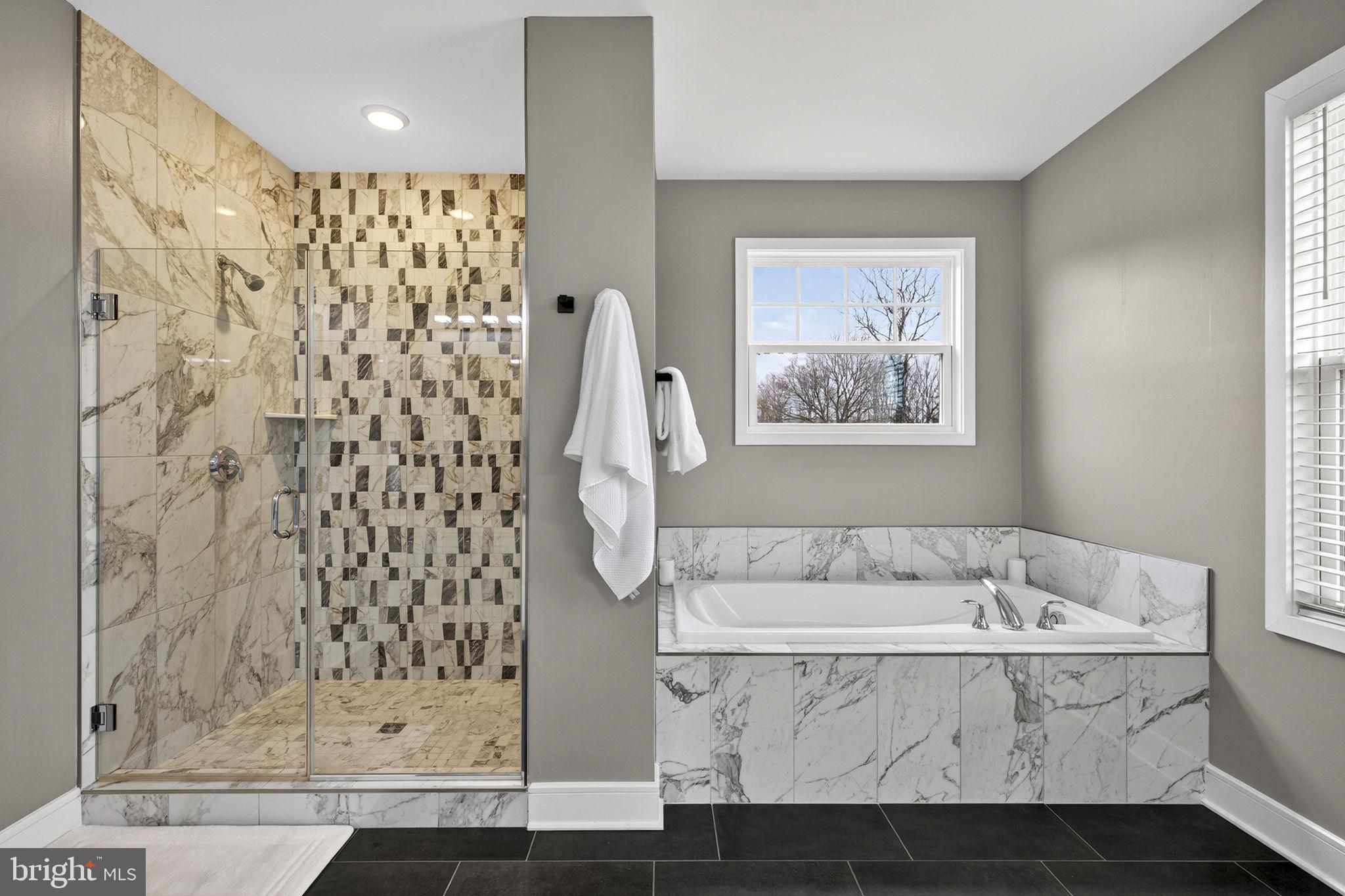 MEADOWBROOK - Residential