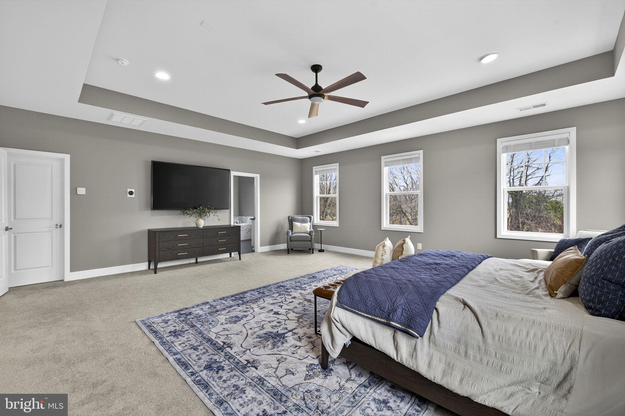 MEADOWBROOK - Residential