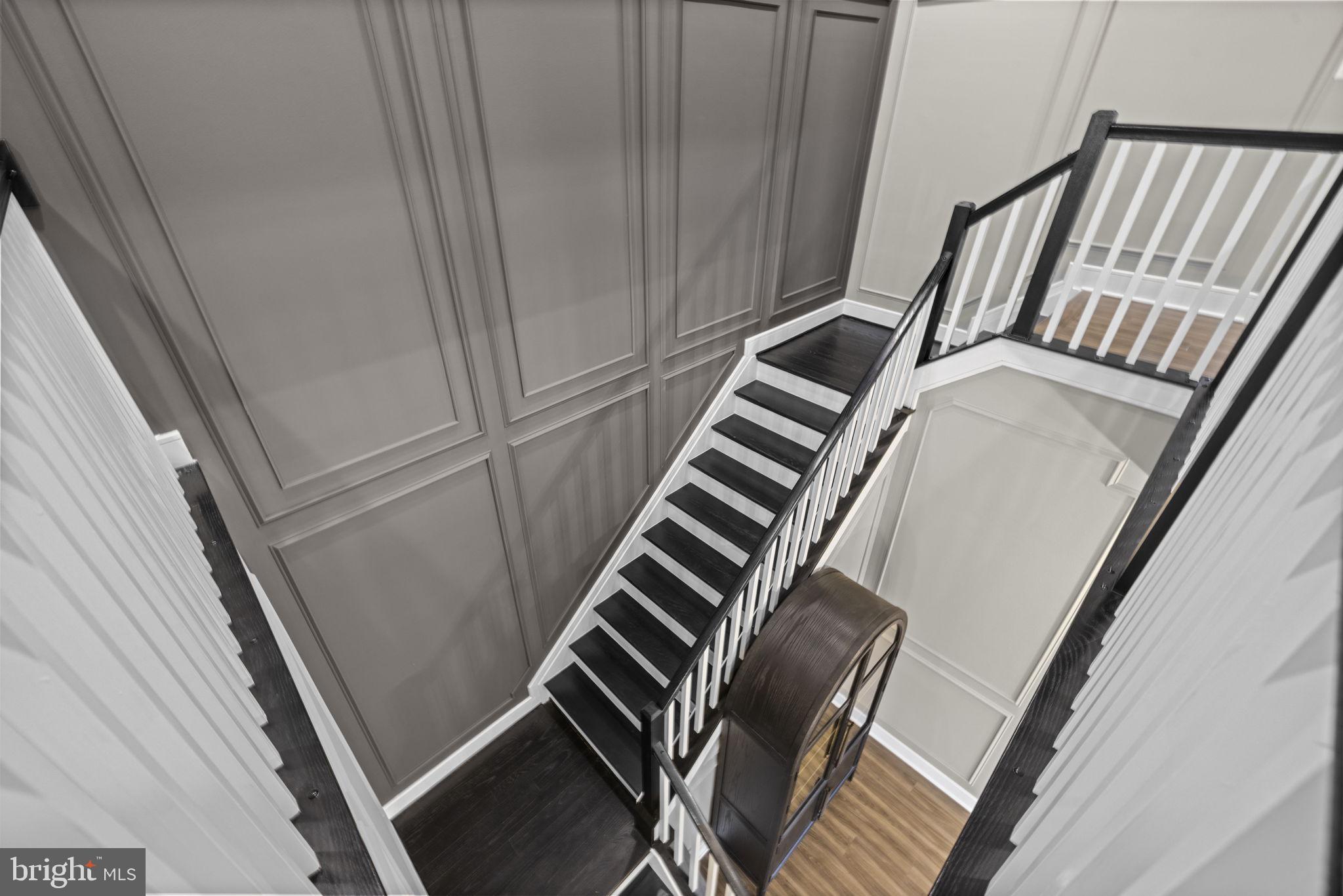 MEADOWBROOK - Residential