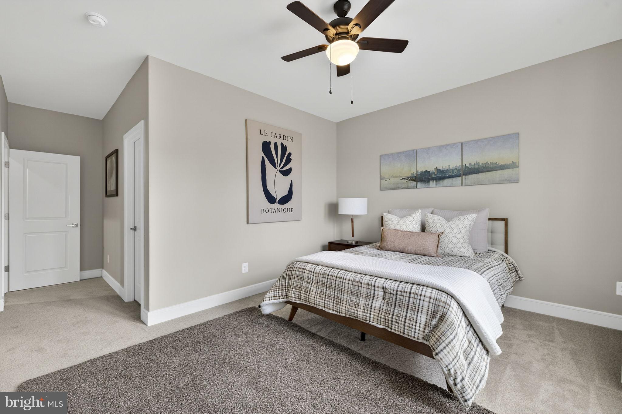 MEADOWBROOK - Residential