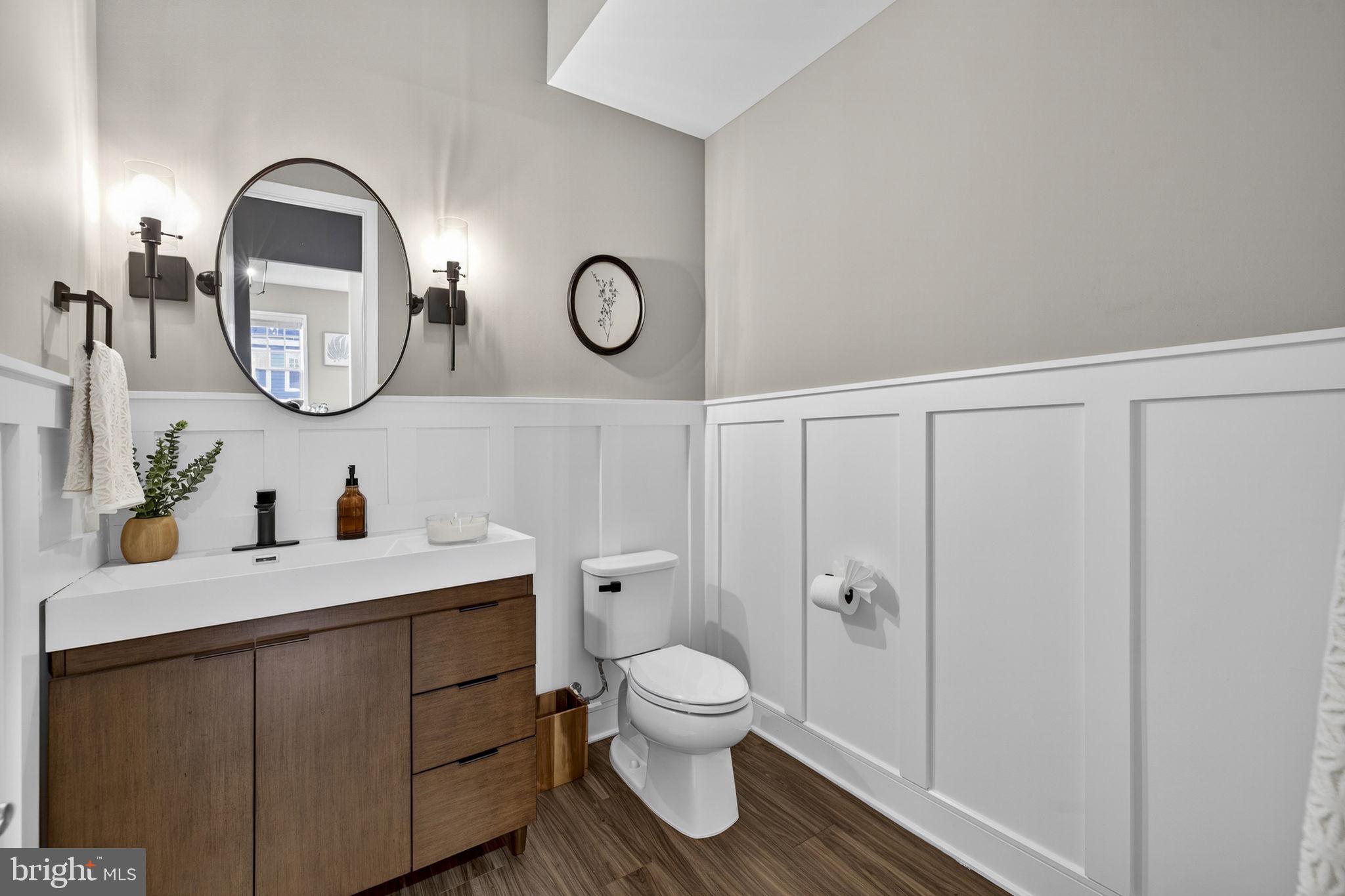 MEADOWBROOK - Residential