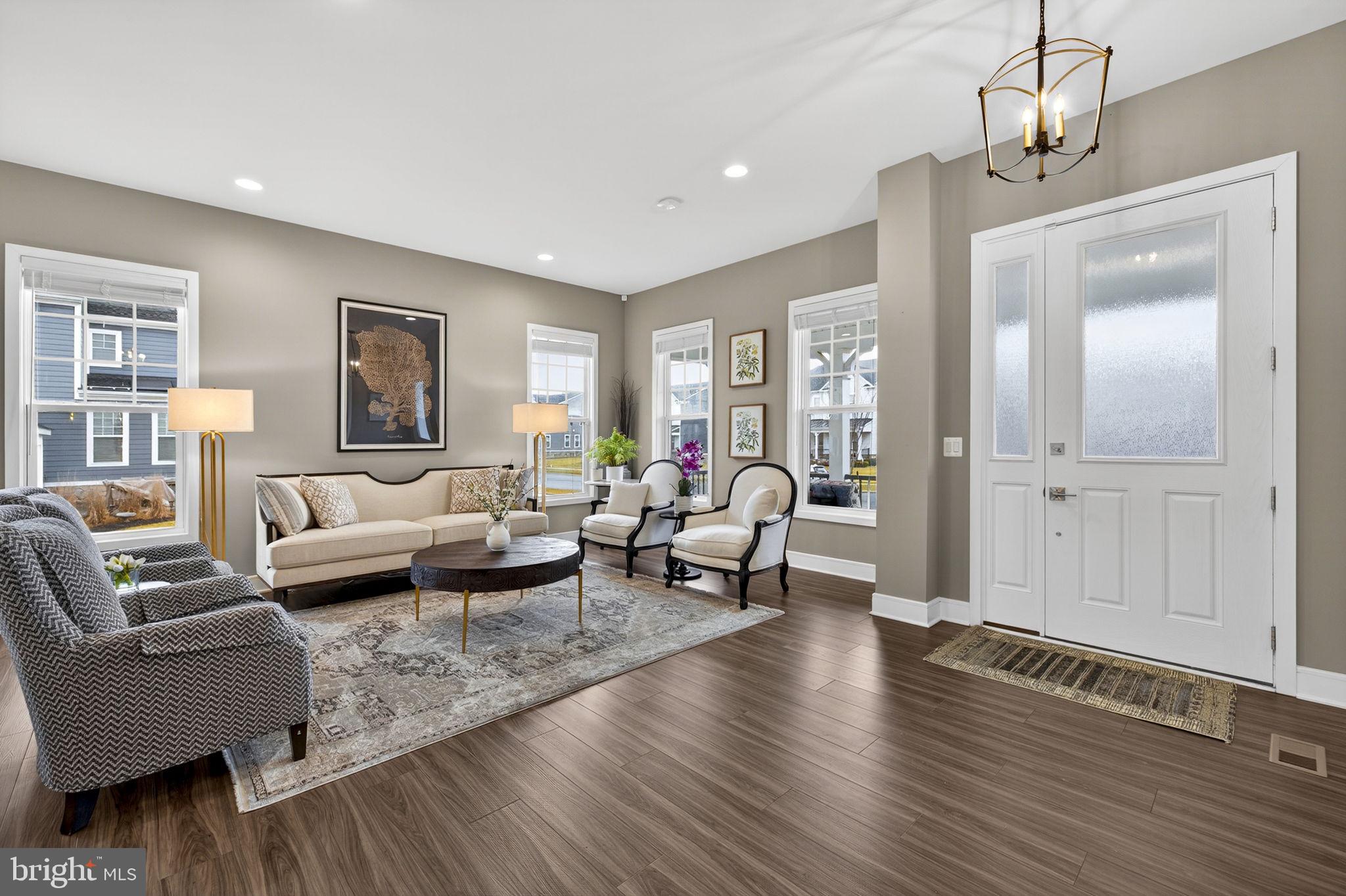 MEADOWBROOK - Residential