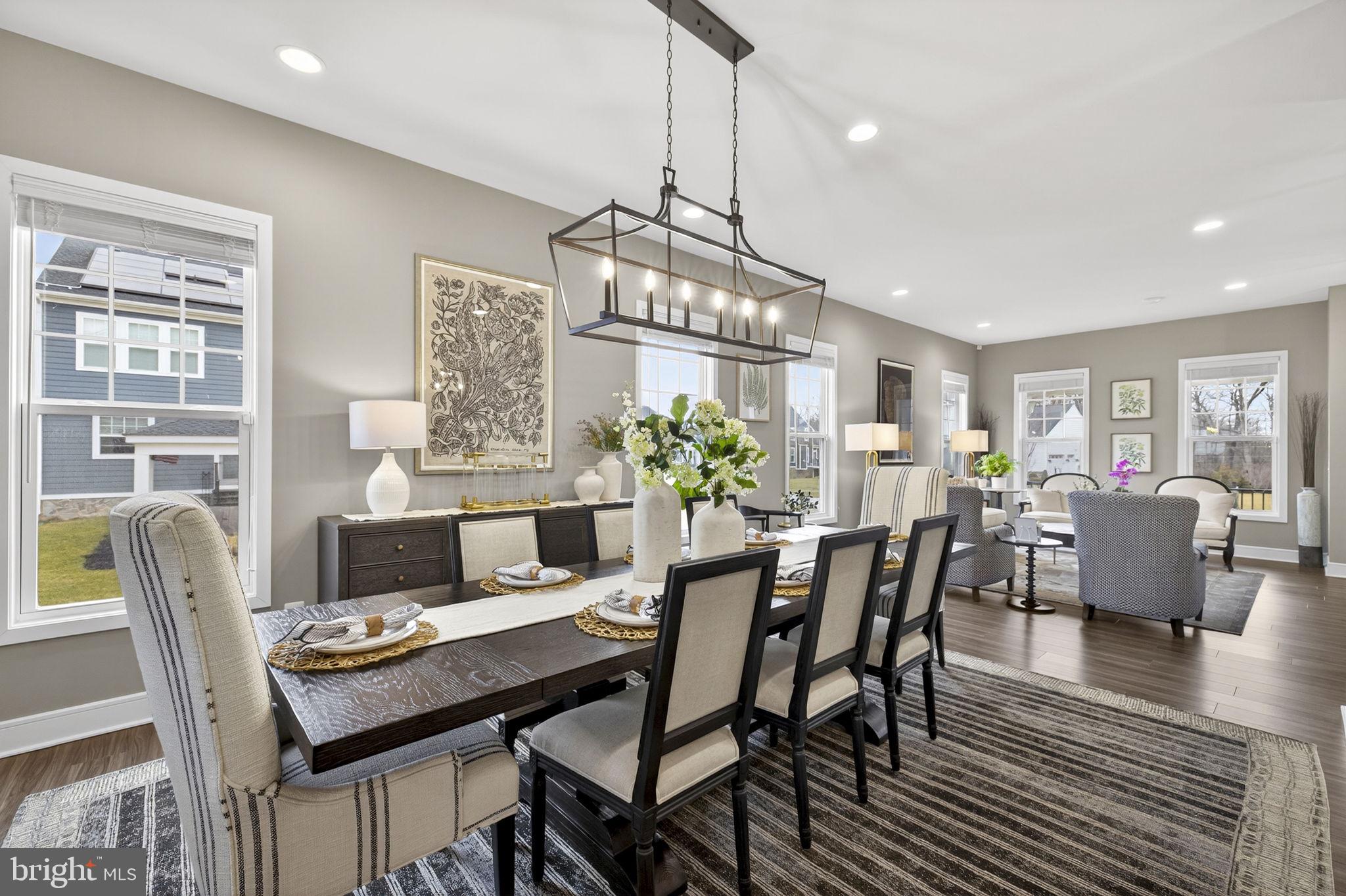 MEADOWBROOK - Residential