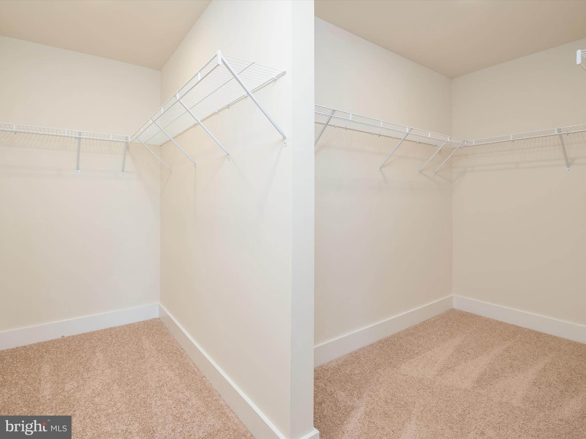 BELLA VISTA - Residential