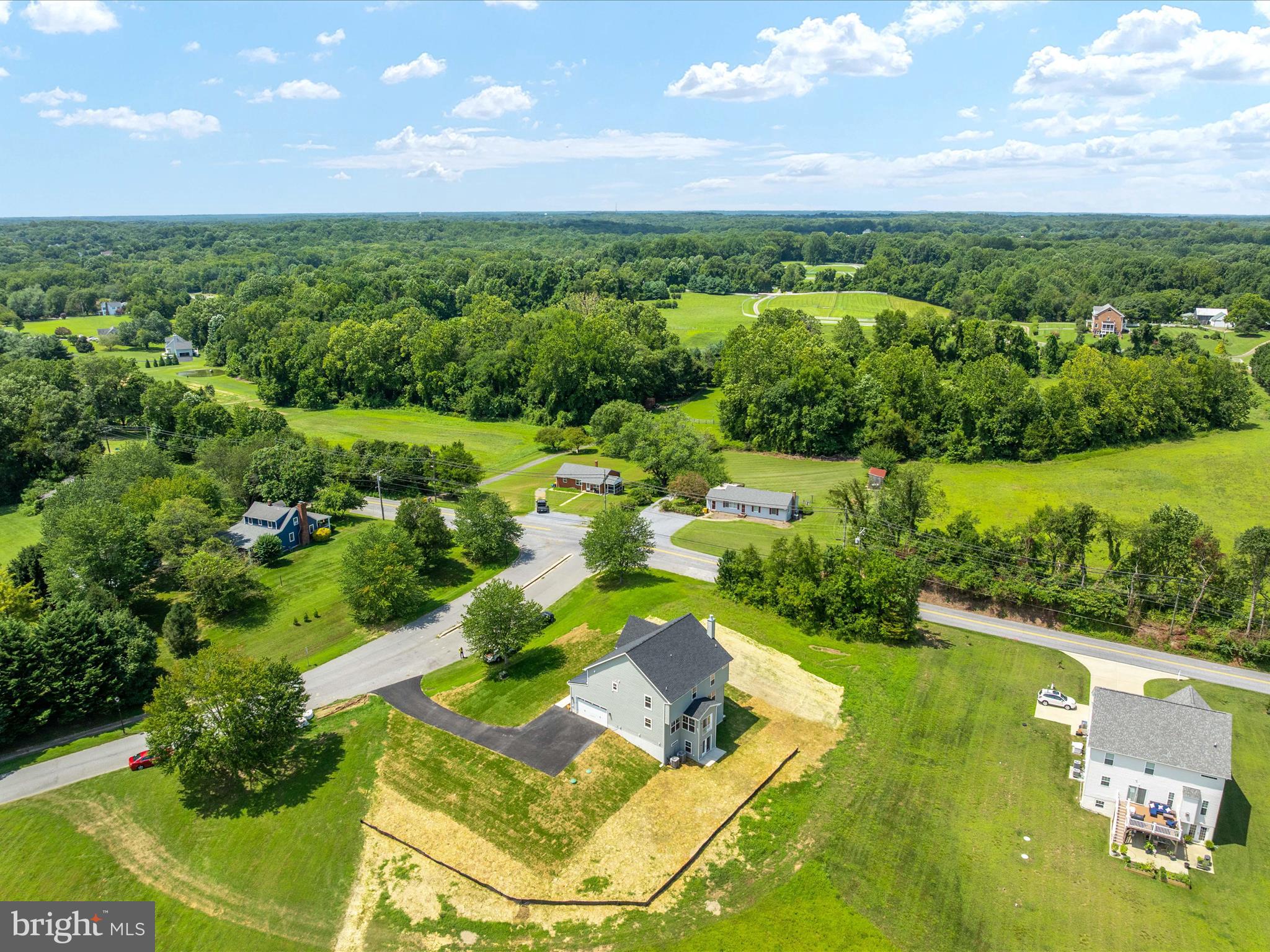 BELLA VISTA - Residential