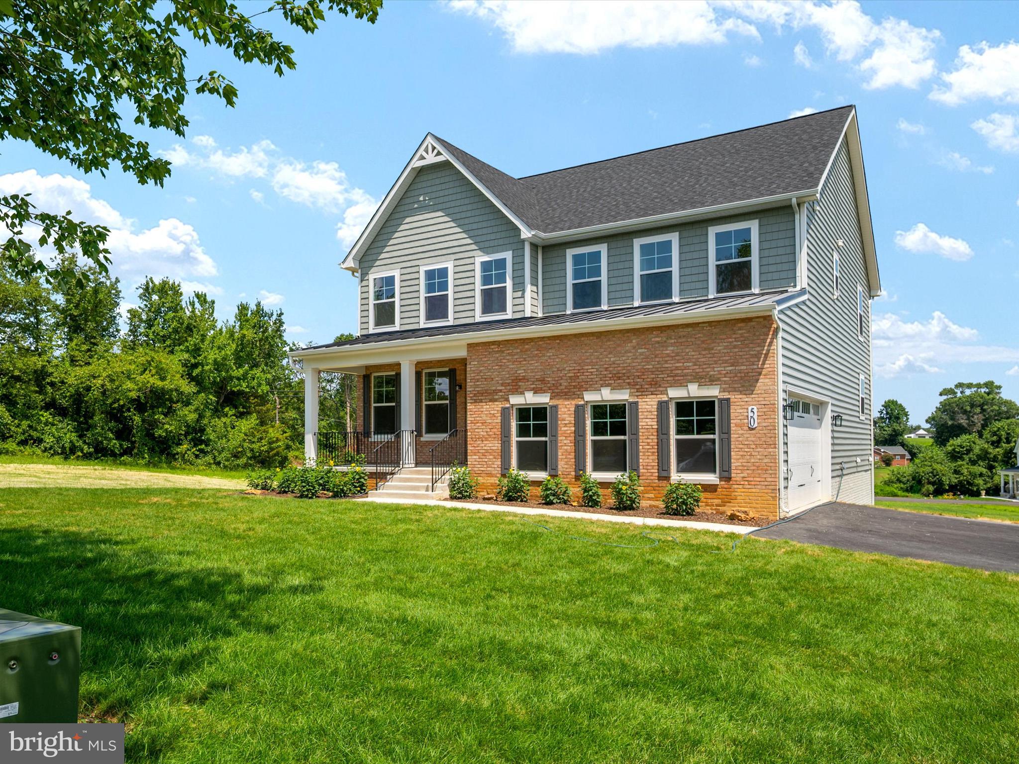 BELLA VISTA - Residential