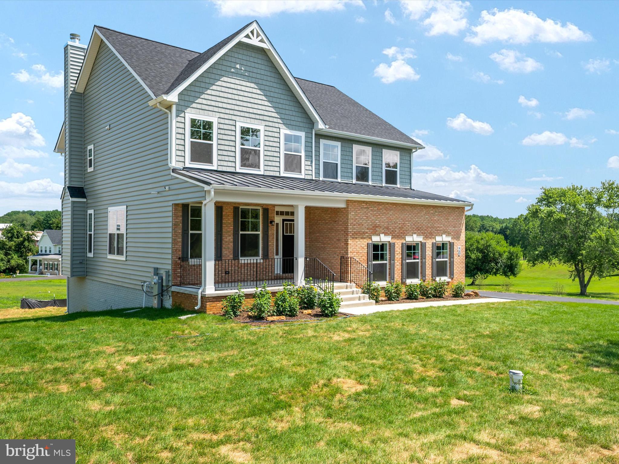 BELLA VISTA - Residential