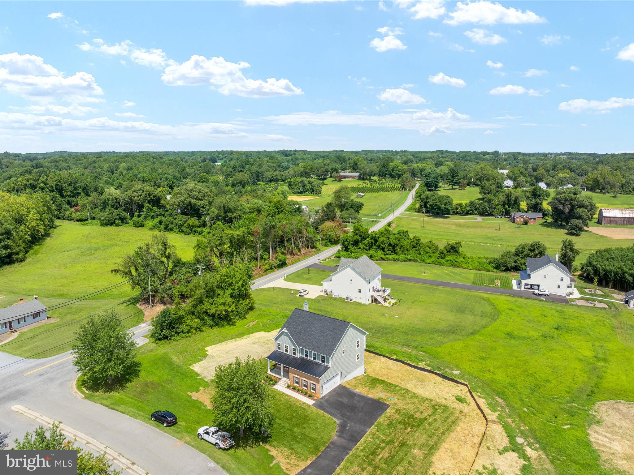 BELLA VISTA - Residential