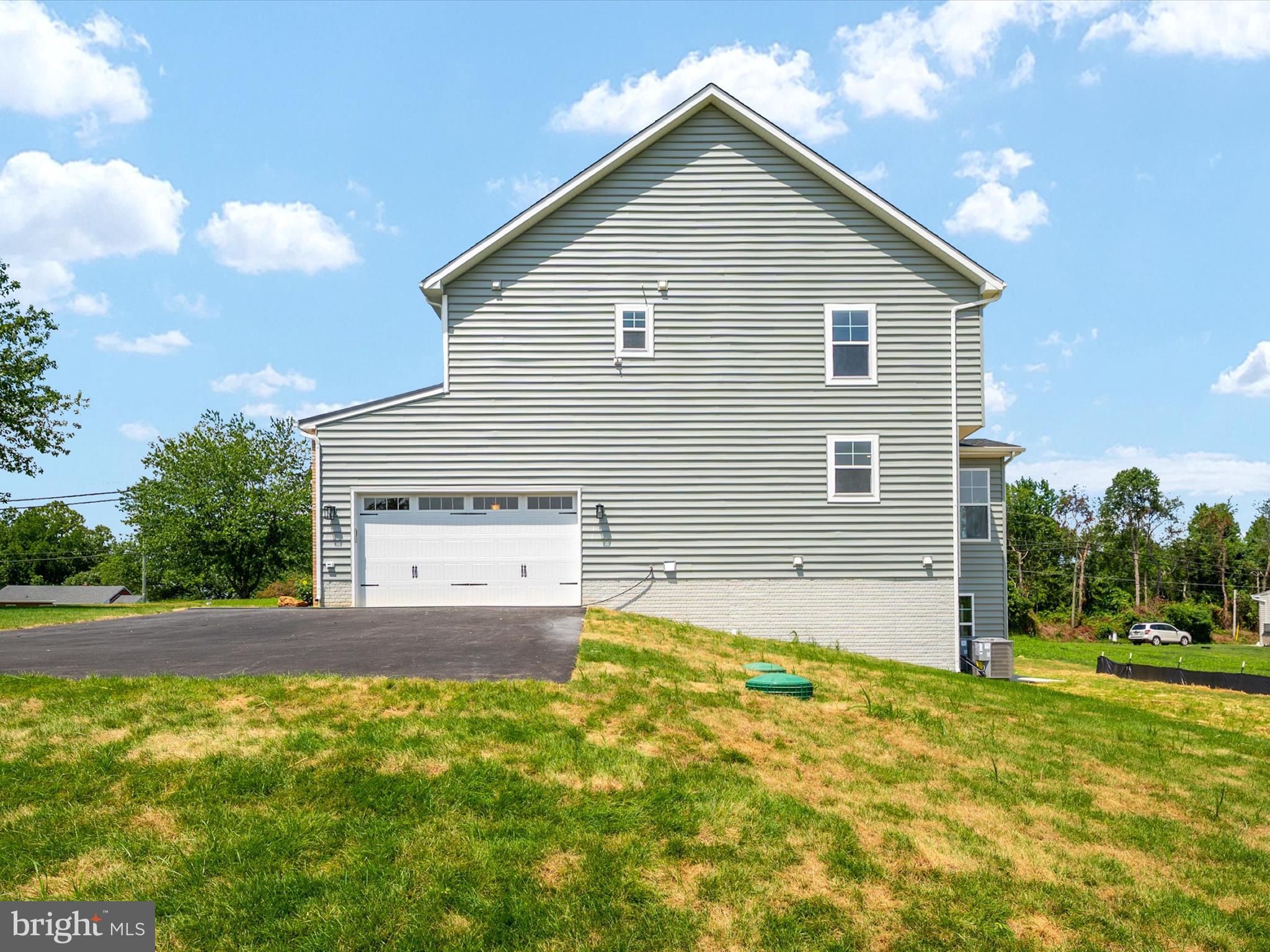 BELLA VISTA - Residential