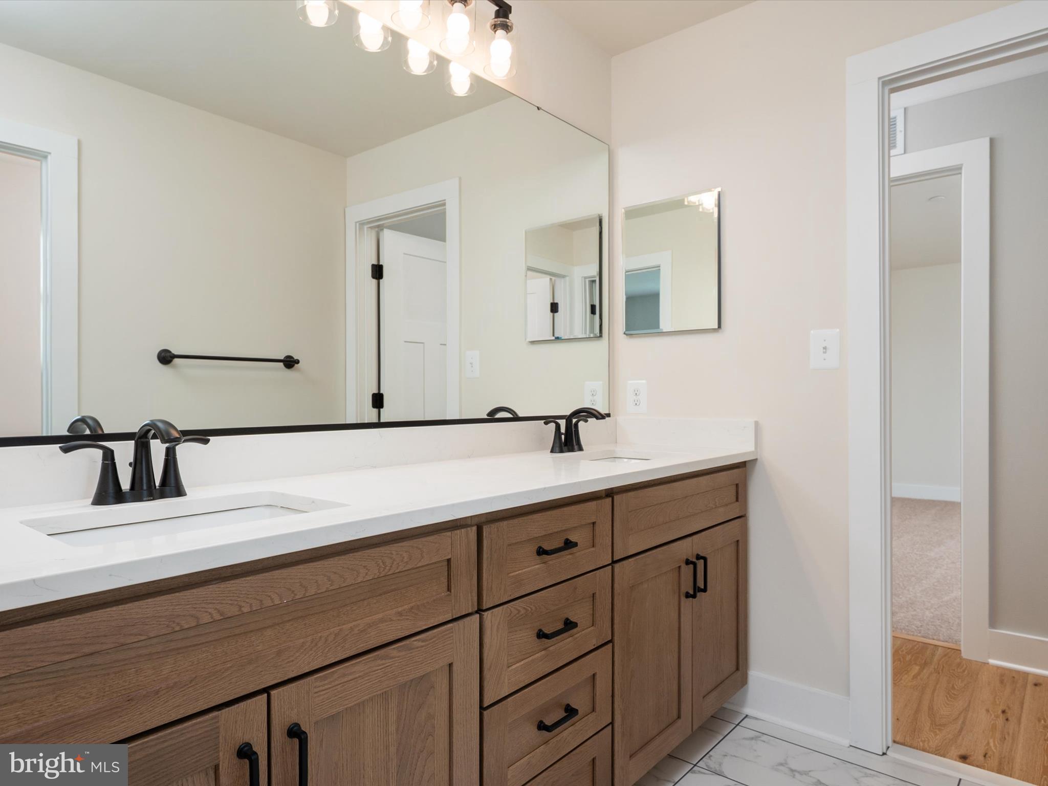 BELLA VISTA - Residential