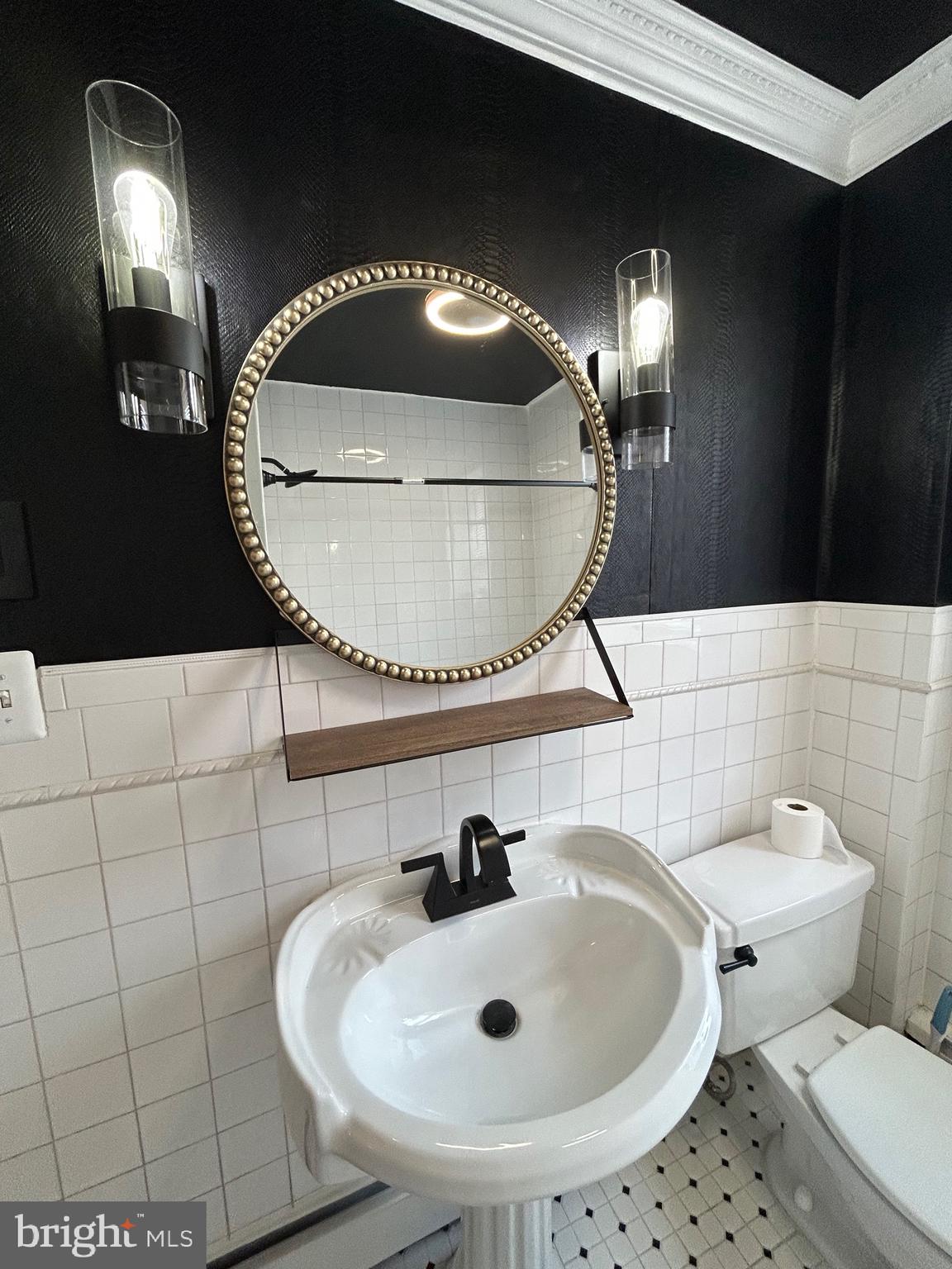 FISHTOWN - Residential Lease