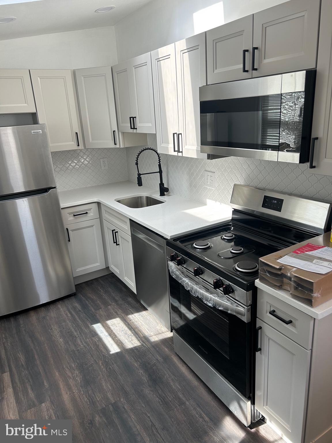 FISHTOWN - Residential Lease