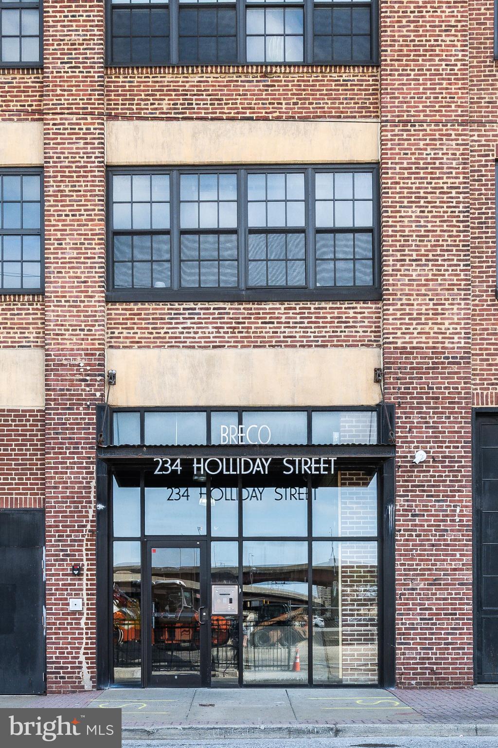 DOWNTOWN - Residential