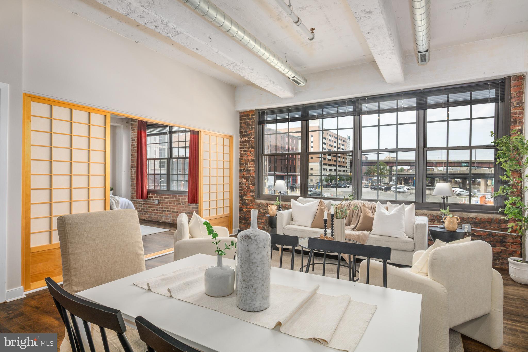 DOWNTOWN - Residential