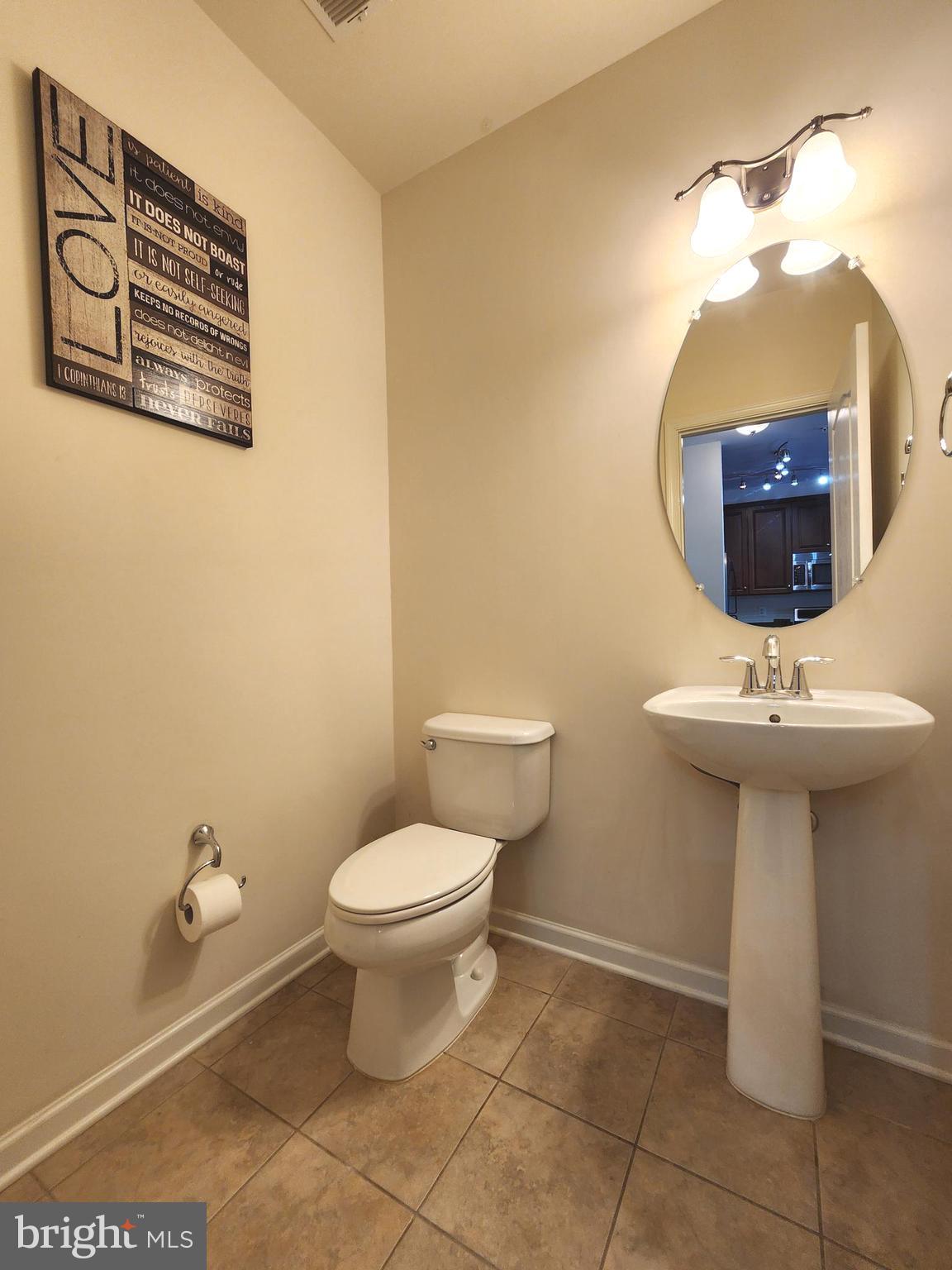 POTOMAC CLUB II - Residential Lease