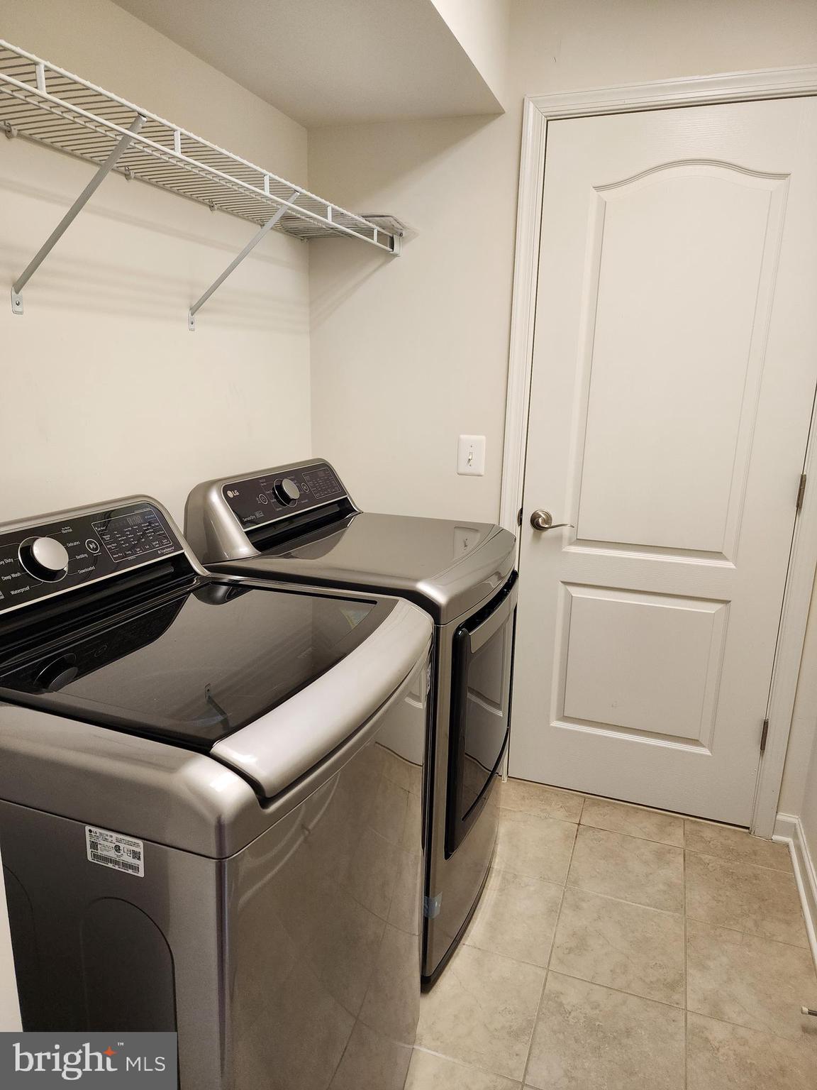 POTOMAC CLUB II - Residential Lease