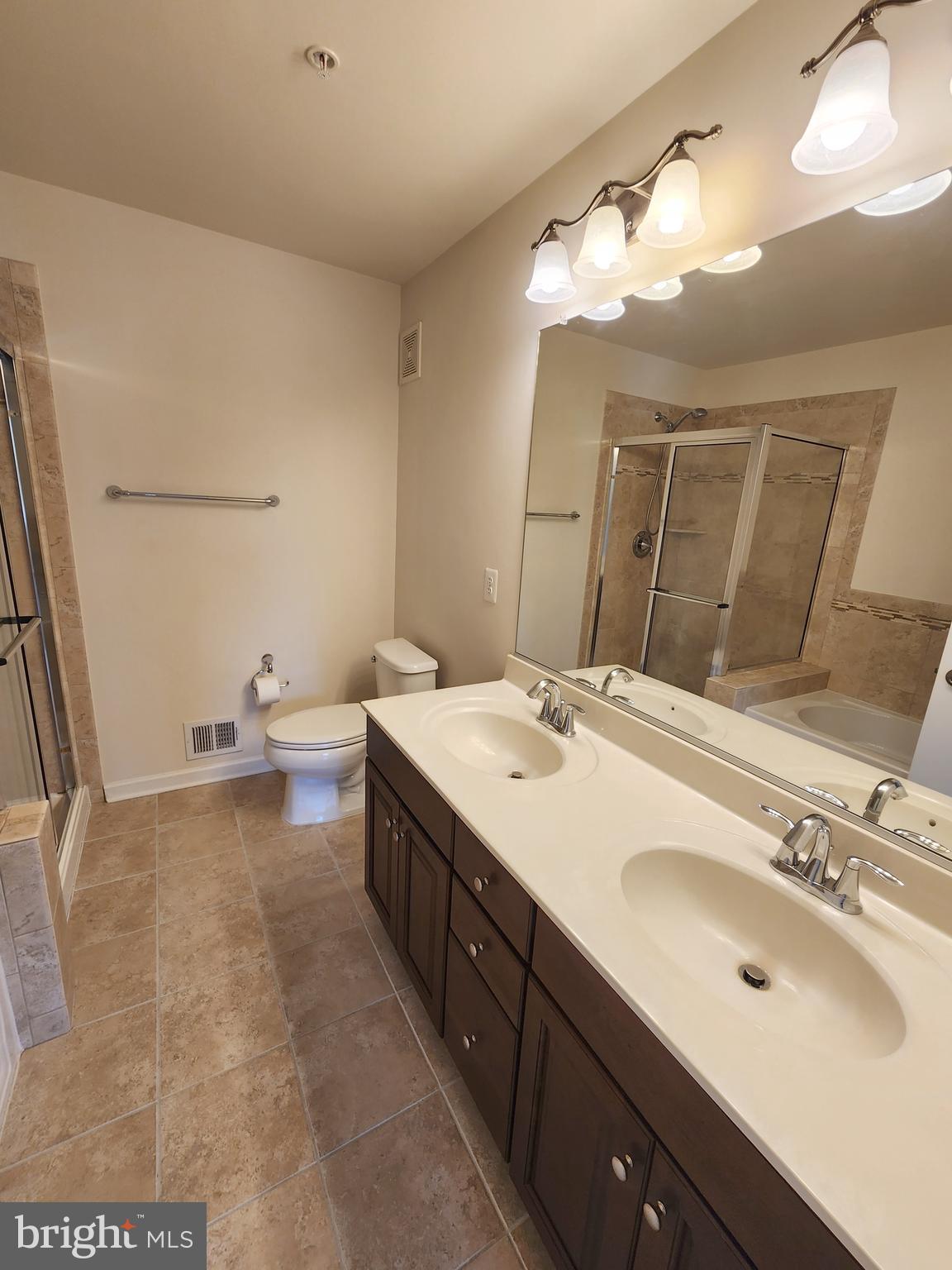 POTOMAC CLUB II - Residential Lease