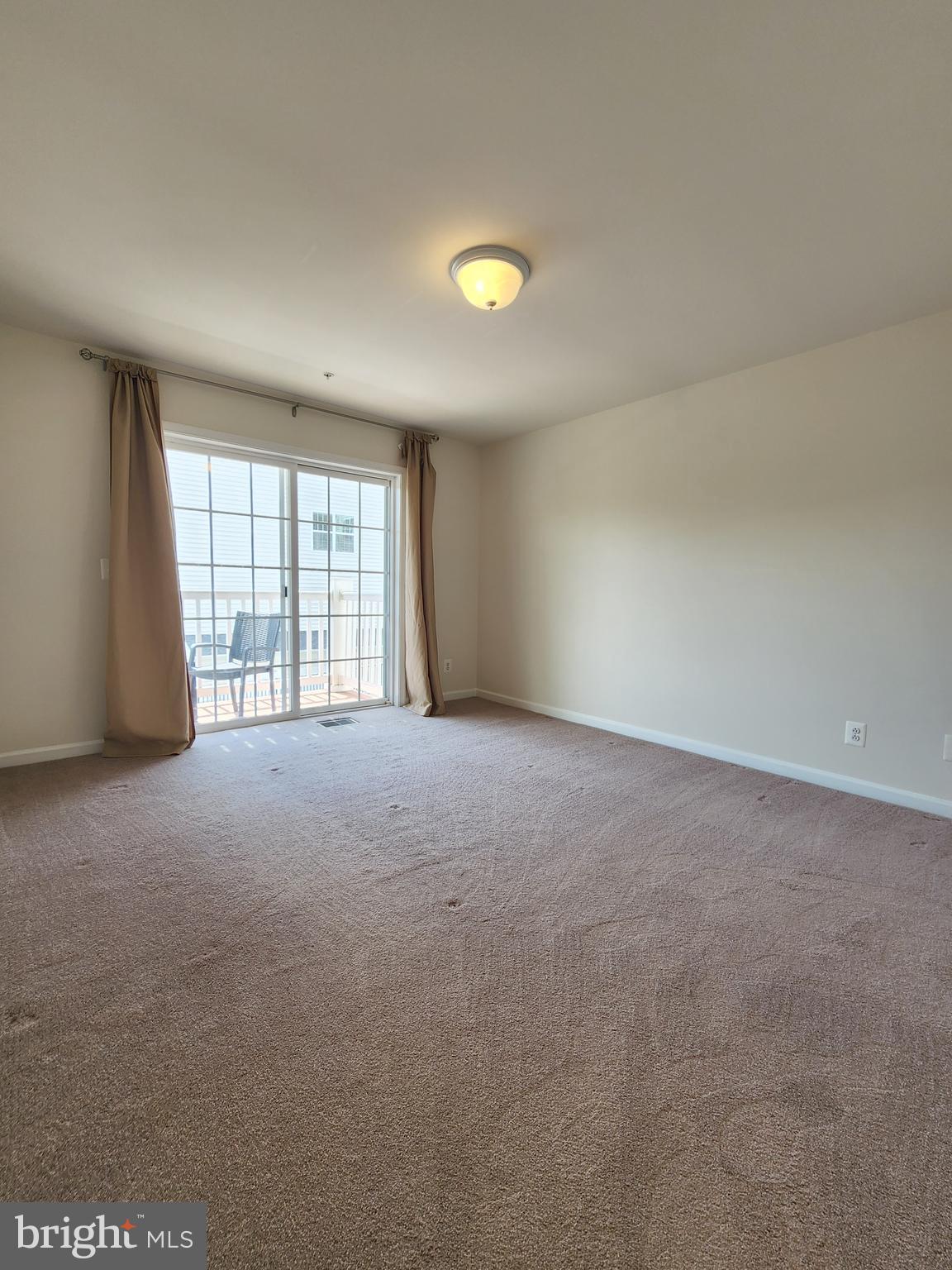 POTOMAC CLUB II - Residential Lease