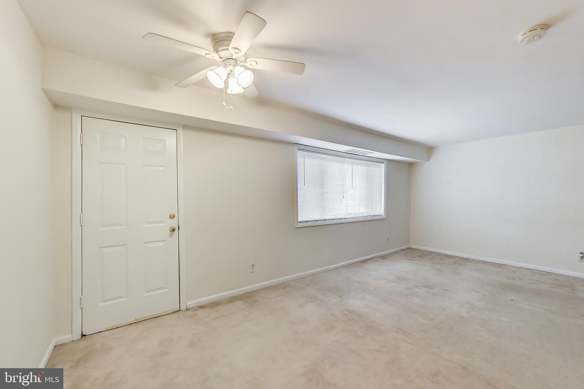 OCCOQUAN RIDGE CONDO - Residential