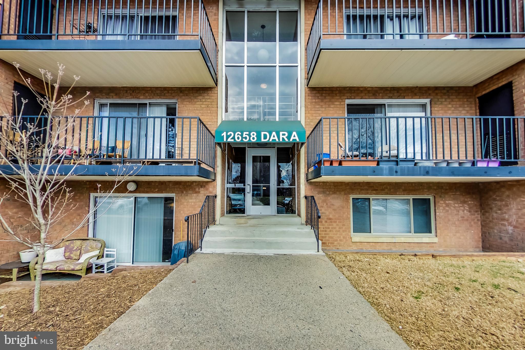 OCCOQUAN RIDGE CONDO - Residential