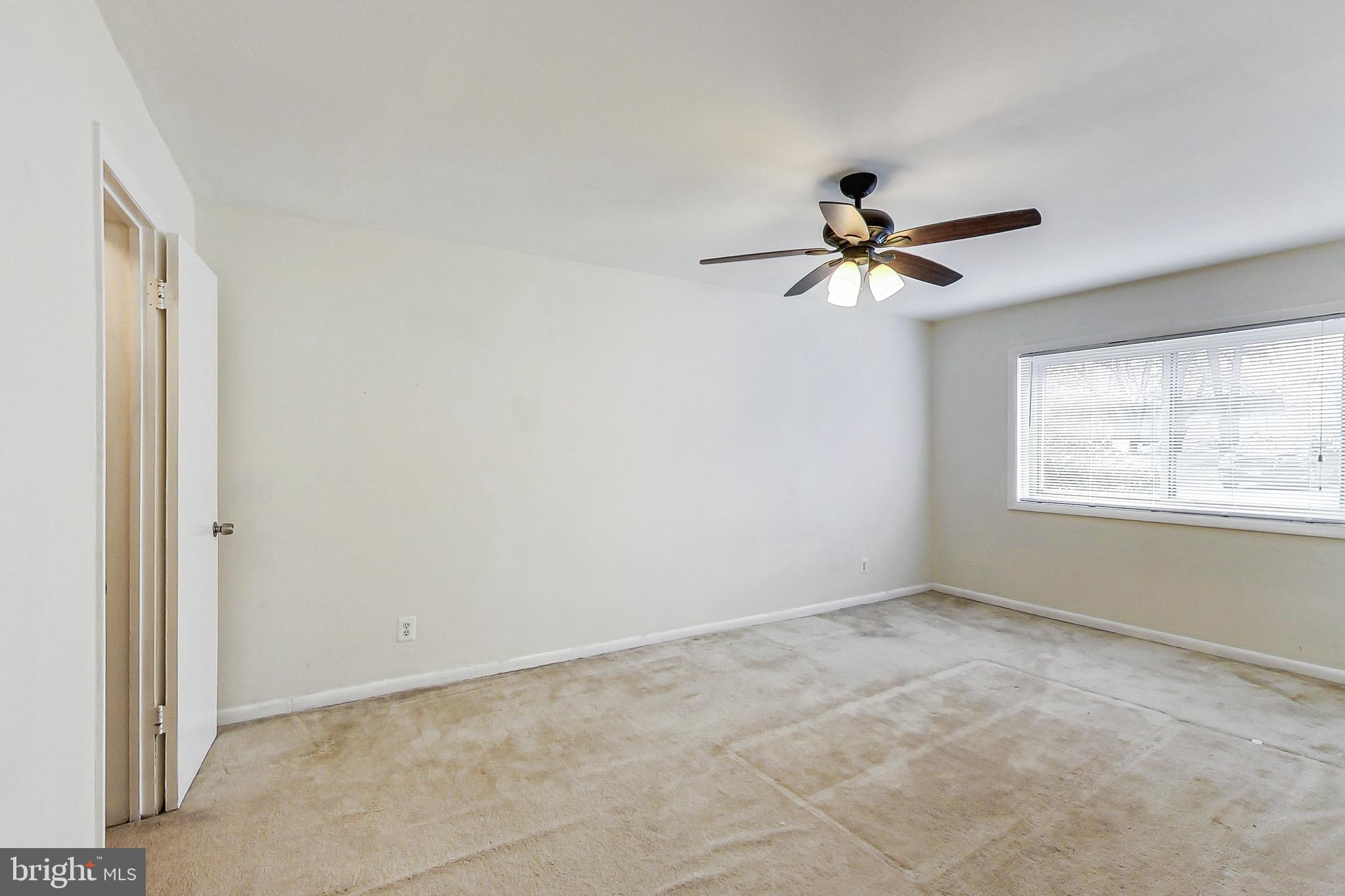 OCCOQUAN RIDGE CONDO - Residential