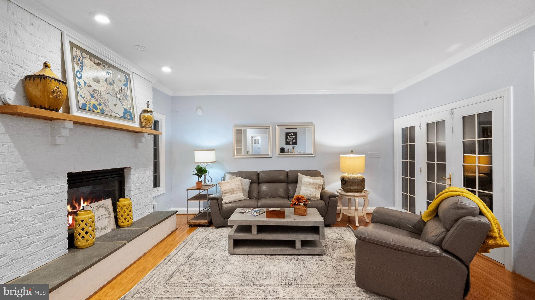 OLD SOUTH COUNTRY CLUB - Residential