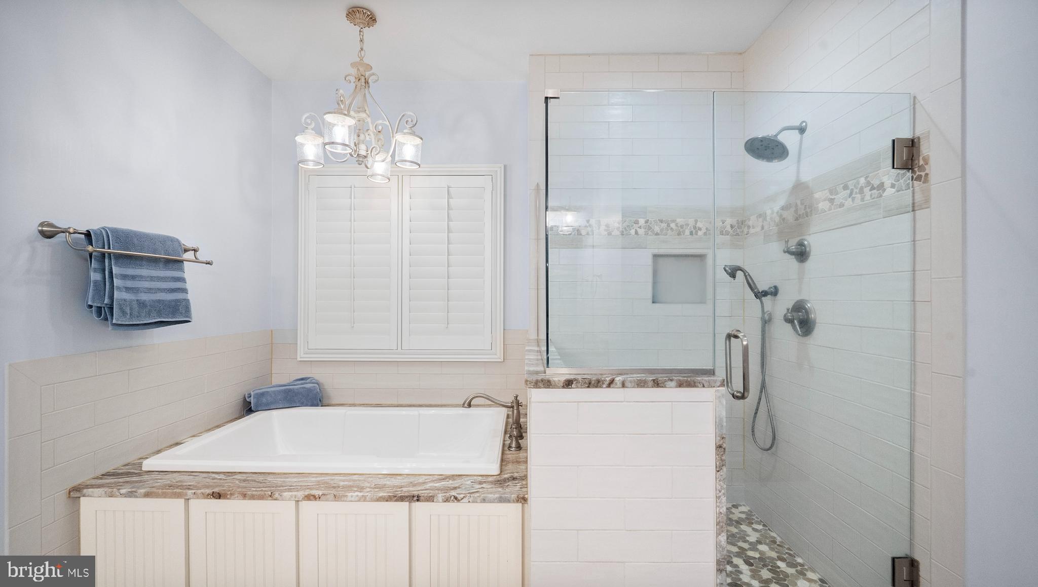 OLD SOUTH COUNTRY CLUB - Residential